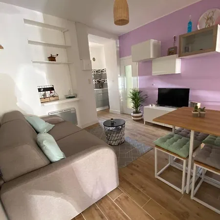 Le Pastel - P2 Comfort - Center Apartment *